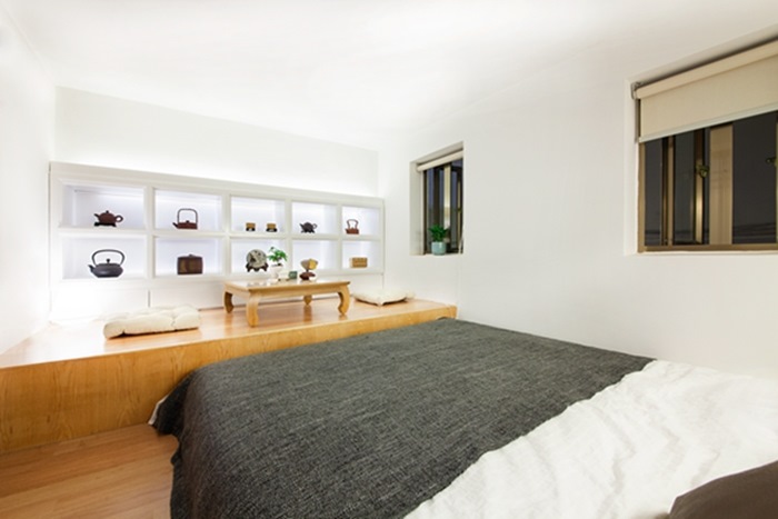 Phòng ngủ rộng rãi trên gác xép