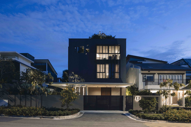 Căn biệt thự mang thiên nhiên vào nhà đẹp đến ngẩn người: Không gian thoải mái nhưng vẫn riêng tư, mộc mạc mà sang chảnh hút mắt - Ảnh 1. Căn biệt thự mang thiên nhiên vào nhà đẹp đến ngẩn người: Không gian thoải mái nhưng vẫn riêng tư, mộc mạc mà sang chảnh hút mắt - Ảnh 1.